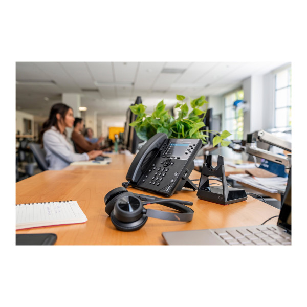 Auricular Poly Voyager 4320M  En Oreja  Bluetooth  Inalámbrico/Cableado  USBC/USBA a través de Adaptador Bluetooth  Negro  Certificado por Zoom, Certificado para Equipos de Microsoft (77Y98AA)