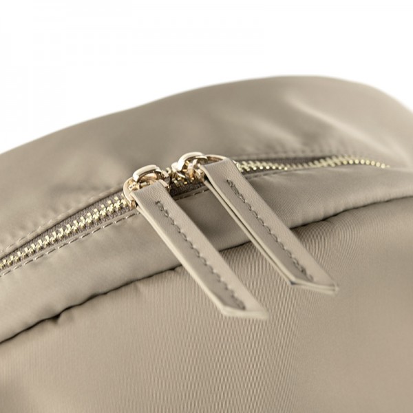 Mochila Notebook Carrying    15.6   1200D Nylon   Verde (KNB-467GN)