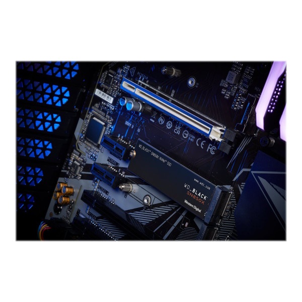 Unidad de Estado Sólido Western Digital Black SN850X 2TB, NVMe, M.2 2280, PCIe Gen4 (WDS200T2X0E)