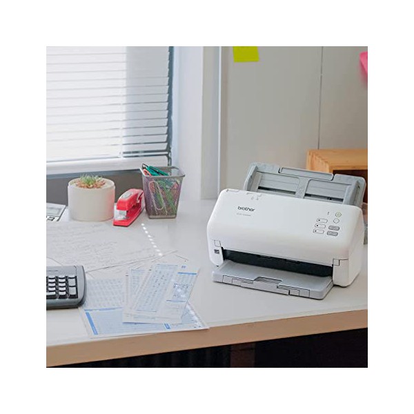 Escáner  Profesional Brother de Escritorio Ads-4300N (ADS4300N)