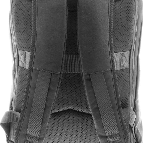 Mochila para Notebook Klip Xtreme Pioneer, Polyester, Carga Máxima 18kg, Negro (KNB-583)