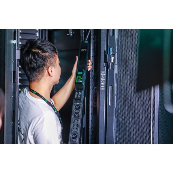 EASY PDU METERED 0U 22KW (18)C13 (6)C19 (EPDU1232M)